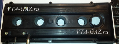 Крышка клапанная Газель, Соболь дв. 406 ЗМЗ карбюратор пластмассовая