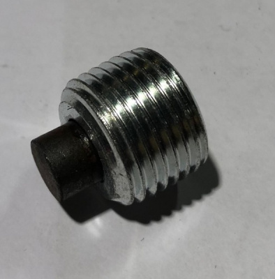 Пробка КПП с магнитом сливная + редуктора заднего моста Газ, Уаз