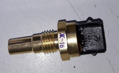 Датчик температуры ГБЦ черный (Датчик температуры Газ. 3110, 3302, Уаз дв. ЗМЗ. 405, 409)