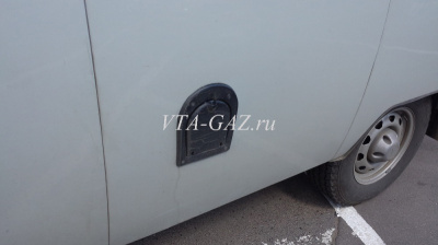 Накладка крышки люка бензобака Уаз 452, 3741 декоративная