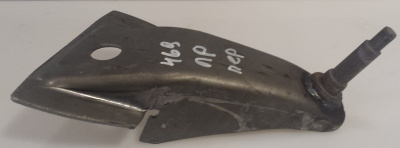 Кронштейн амортизатор переднего Уаз 469, 3151 с пальцем правый