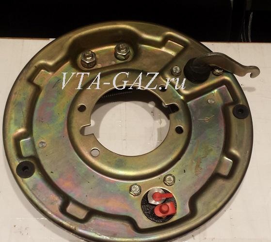 Диск опорный тормозной Уаз Патриот задний левый в сборе (РК Корея)