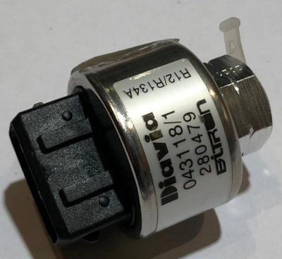 Датчик давления (хладагента) кондиционера Уаз Патриот (LUZ043118/1)