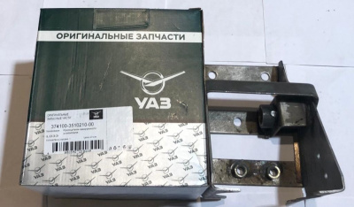 Кронштейн вакуумного усилителя тормозов Уаз 452, 3741