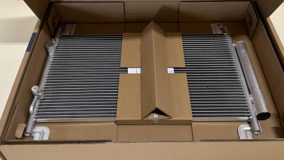 Радиатор кондиционера с ресивером Уаз Патриот с 09.2016 г. "LUZAR"