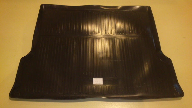 Коврик в багажник Уаз Патриот с 2014 г. пластик, vta-9604.6359 за 700 руб.