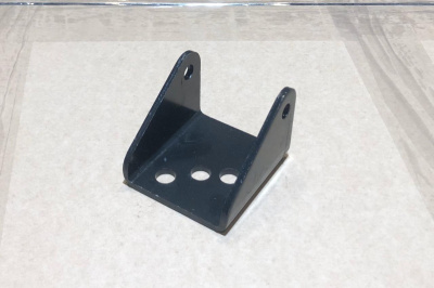 Кронштейн топливного бака Газель 3302 Борт (уголок) на три отверстия