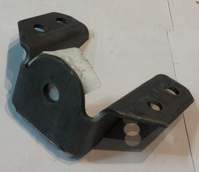 Кронштейн отбойника передней рессоры Газель, Соболь