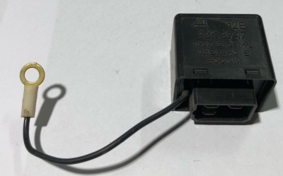 Реле стеклоочистителя Волга нового образца с проводом