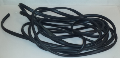 Уплотнитель желоба водостока (кант) Уаз 469, Хантер (длина 7300 мм)