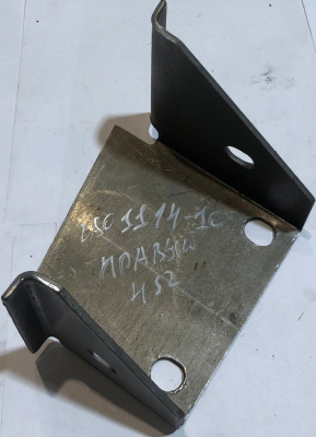 Кронштейн поперечины рамы №2 Уаз 452, 3741 правый