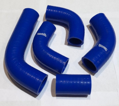 Патрубки радиатора Уаз Хантер дв.409 ЗМЗ из 5.ти штук комплект силикон