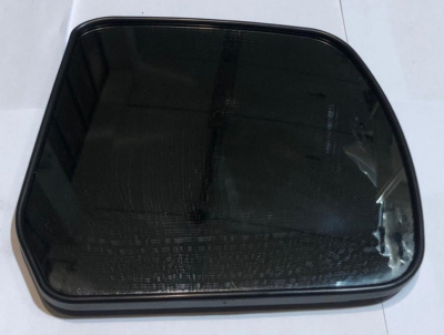 Элемент зеркала Уаз Патриот с 2014 г. правый (крепление ближе к центру)