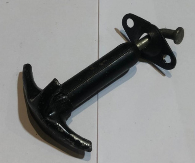 Крюк (замки) капота газ 69 и М20 Победа Газ 51