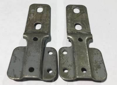 Кронштейн рамки лобового (пластина) стекла Уаз 469, Хантер комплект