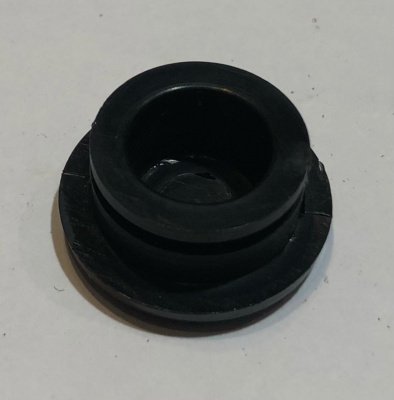 Заглушка (втулка) ручки раздвижного стекла Уаз Хантер