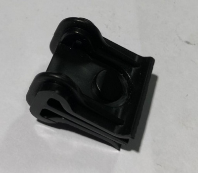 Зажим решетки Газель, Соболь нового образца (держатель решетки облицовки радиатора)