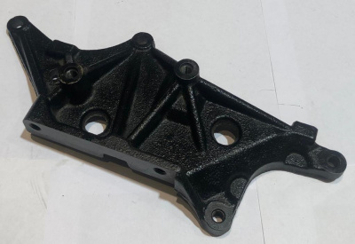 Кронштейн насоса ГУР и компрессора кондиционера. Уаз дв. ЗМЗ 51432