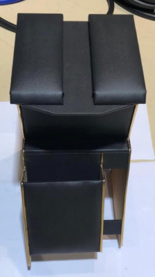 Подлокотник (бар) между сидений Уаз Хантер дерево высокий