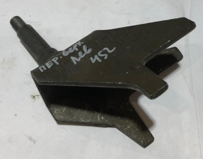 Кронштейн амортизатора передний верхний Уаз 452, 3741 левый