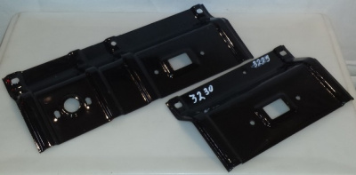 Кронштейн крепления задних фонарей бортовой УАЗ комплект