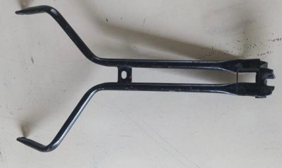 Кронштейн (держатель) запасного колеса Уаз 3303 большой