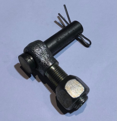 Крепление (болт) запасного колеса Уаз 452, 3741 в сборе