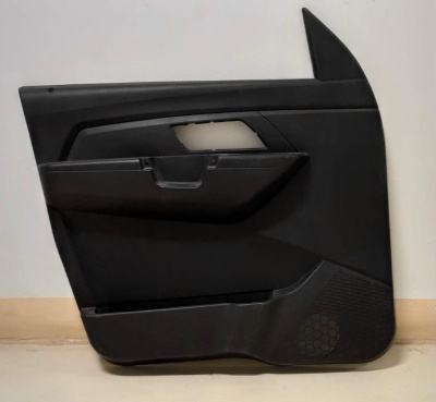 Обшивка передней левой двери Уаз Патриот с 2015 г.