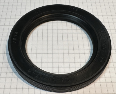 Сальник (полуоси) ступицы Уаз черный все модели