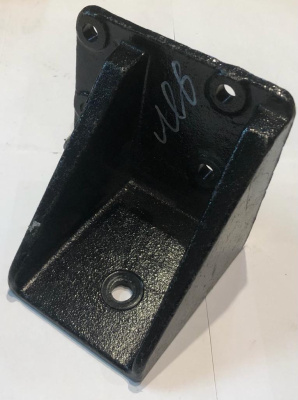 Кронштейн передней опоры двигателя Газель, Соболь Бизнес дв. 2.8 Cummins левый под подушку Евро-3