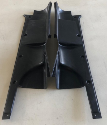 Накладки задних углов Уаз Хантер (углы внутренние под колонки)