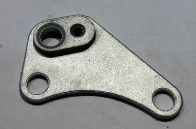 Кронштейн (кабеля) провода датчика АБС Уаз Патриот правый полумесяц