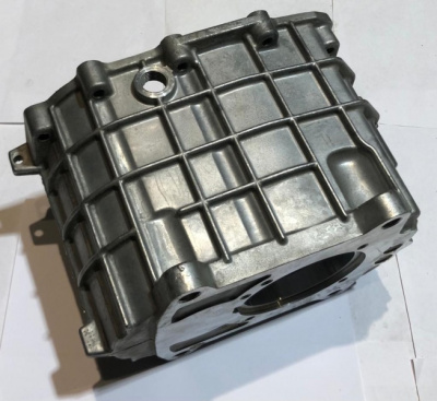 Картер КПП Газель Next передний 330 Н.M с заглушками