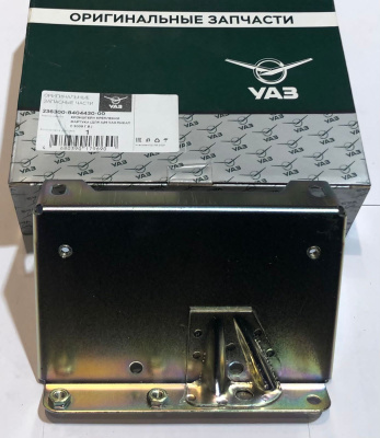 Кронштейн крепления задних брызговиков Уаз Пикап правый