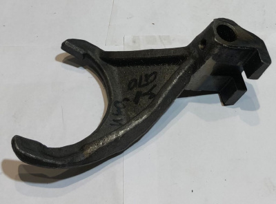 Вилка КПП Уаз 469 4-х ступенчатая 3-4 передачи старого образца