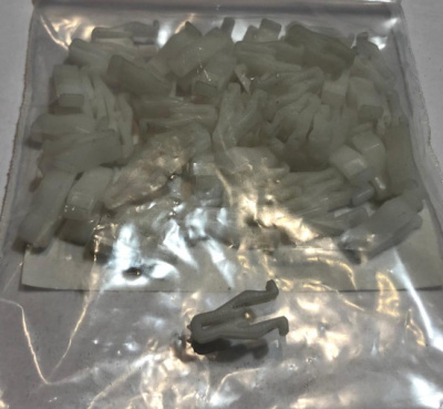 Держатель пружинный (пластиковый) Уаз Патриот с 2016 г. в.