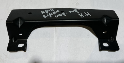 Кронштейн ручки обивки передней правой двери Газель NN