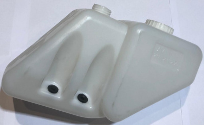 Бачок омывателя Уаз Патриот под два мотора и датчик уровня