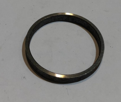 Втулка вторичного вала КПП 4-х ступ. Уаз (распорная)