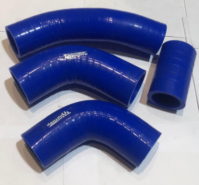 Патрубки радиатора Уаз 452, 3741 дв. 421, 4213 комплект силикон грузовой