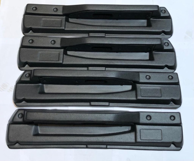 Подлокотники Уаз 469, Хантер дверей пластик комплект