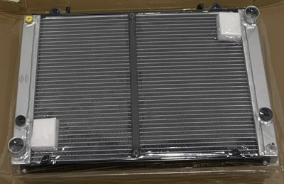Радиатор охлаждения Газель, Соболь 3-х ряд после 2000 г. алюмин цельнопаяный