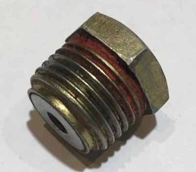 Пробка сливная (заглушка резьбовая) КПП 5-ти. "АДС"