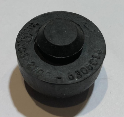 Отбойник задней (петли) двери Соболь, Газель