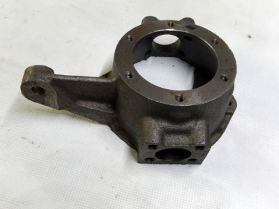 Корпус поворотного кулака Уаз 469, 452 гражданский мост правый