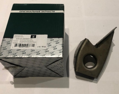 Кронштейн продольной штанги (на раме) Уаз Патриот, Хантер левый