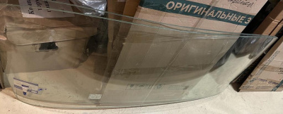 Стекло лобовое Волга с полосой все модели