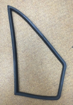 Уплотнитель (стекла не подвижного) форточки Газель, Соболь, Баргузин передний правый