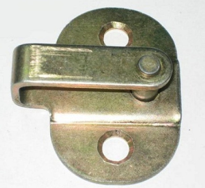 Скоба (фиксатор) замка задней двери Баргузин