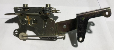 Механизм передней правой двери Волга 31105, 3102